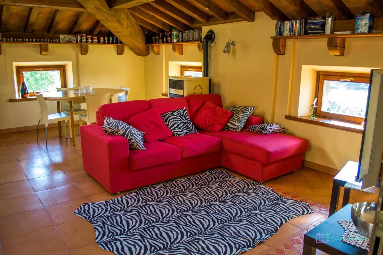 Antiche Vie B&B Serramazzoni Dış mekan fotoğraf