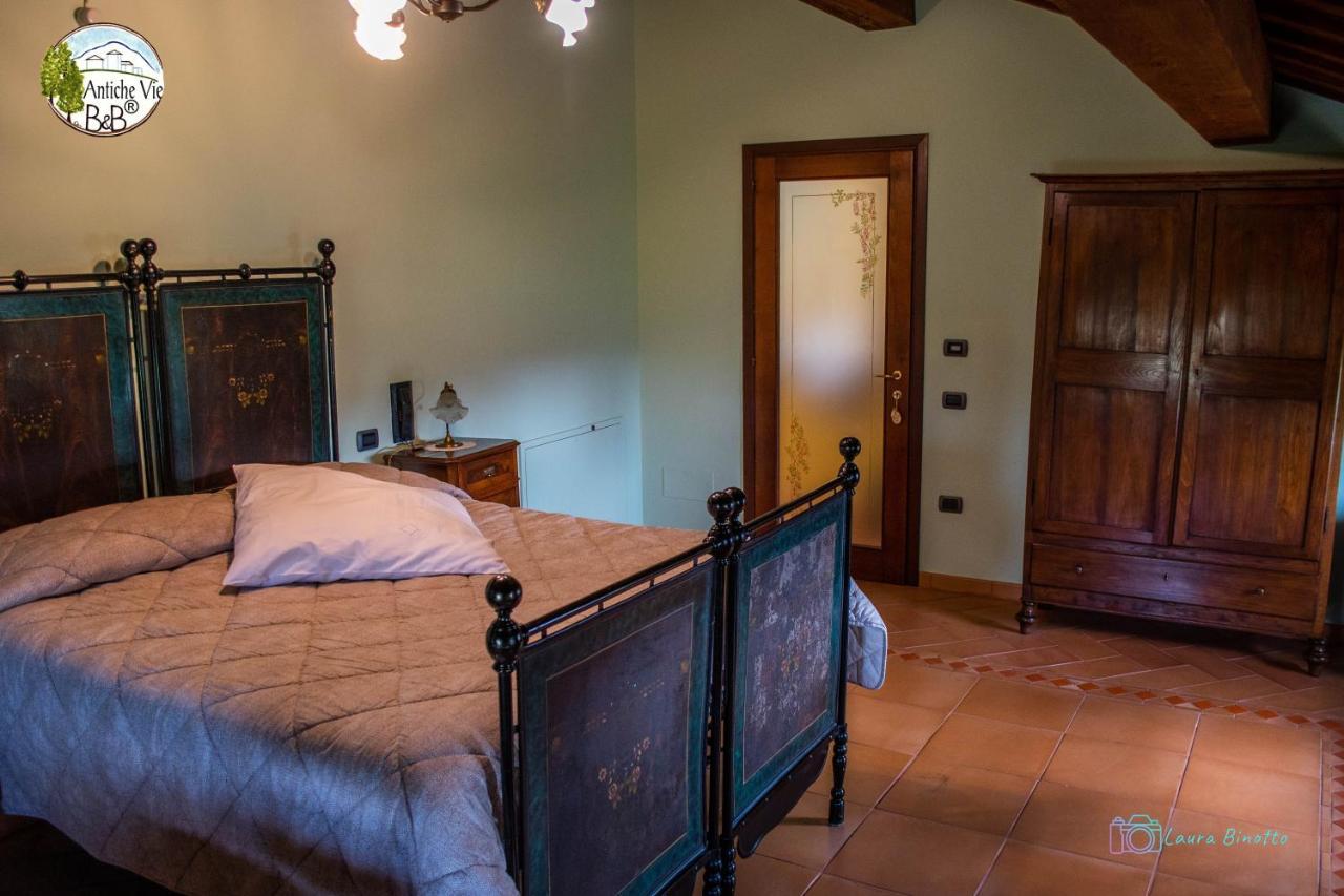 Antiche Vie B&B Serramazzoni Dış mekan fotoğraf