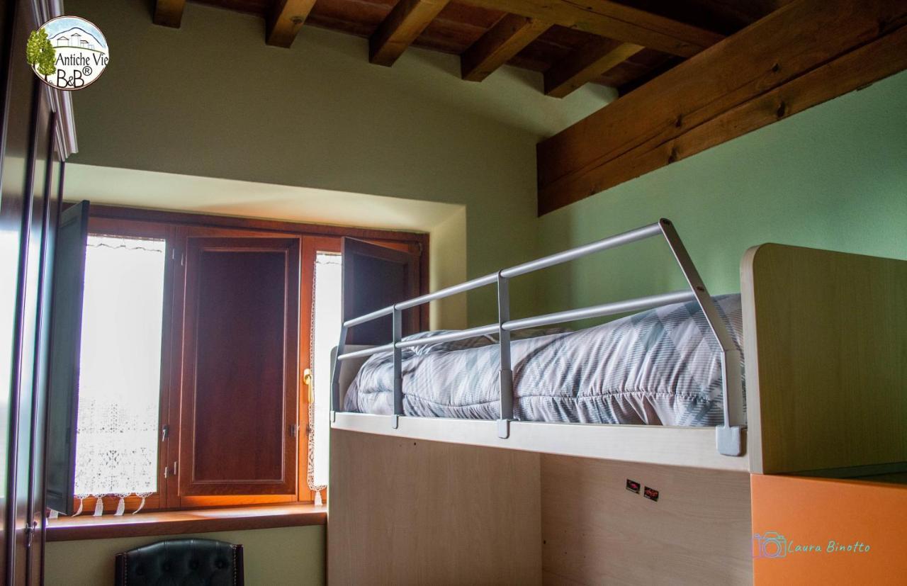 Antiche Vie B&B Serramazzoni Dış mekan fotoğraf