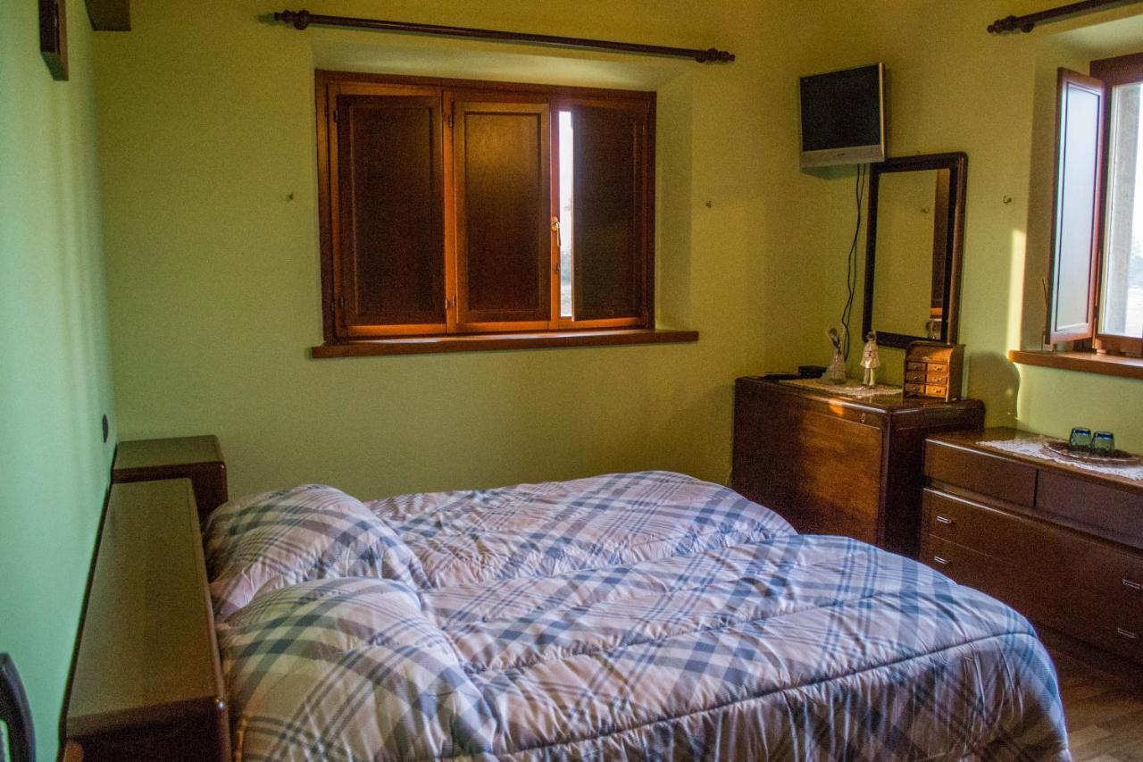 Antiche Vie B&B Serramazzoni Dış mekan fotoğraf